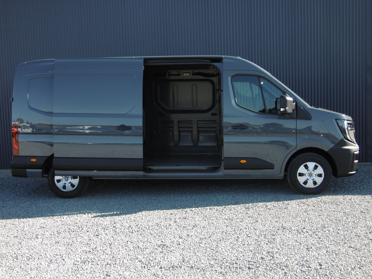 N203183_p3 - RENAULT - MASTER 4 FGN 3T5 L3H2 - 2026 - photo 4