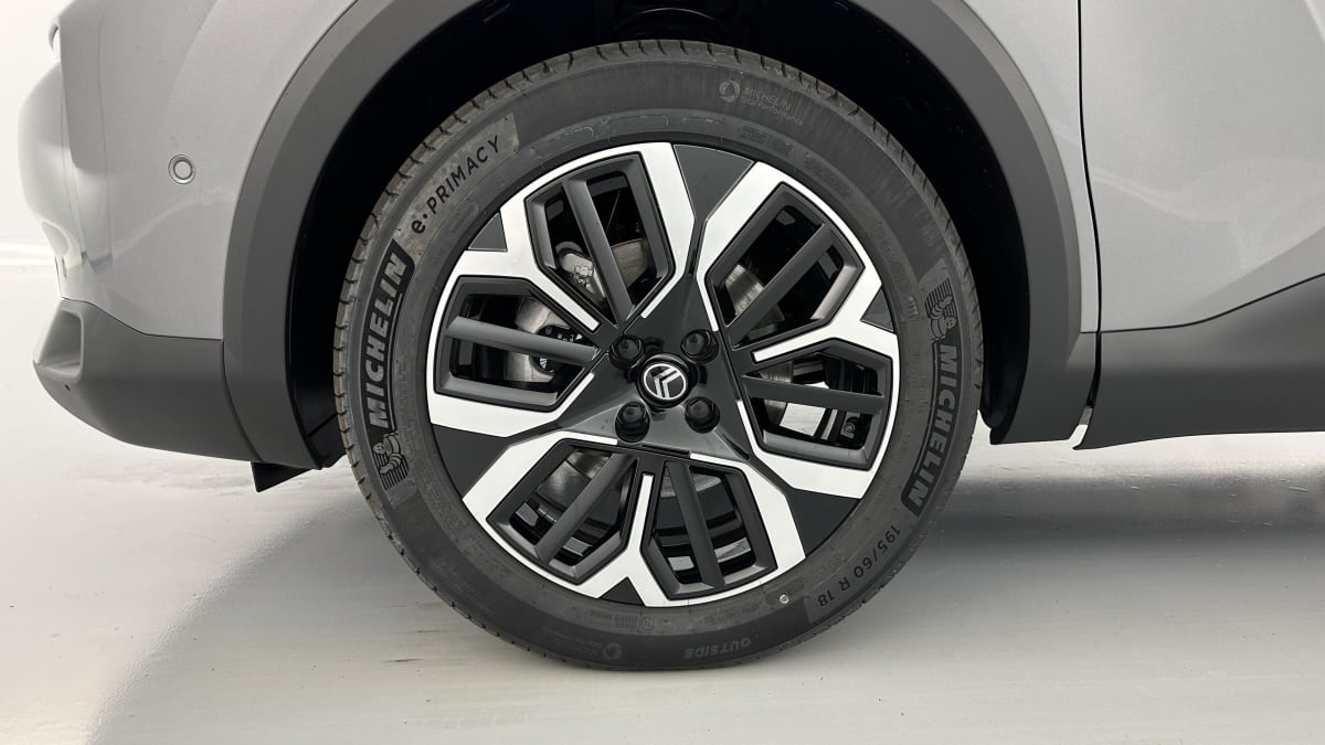 402941_p2 - CITROEN - C4 - 2026 - photo 10