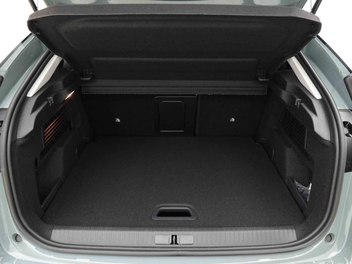 398130_p2 - CITROEN - C4 - 2026 - photo 4