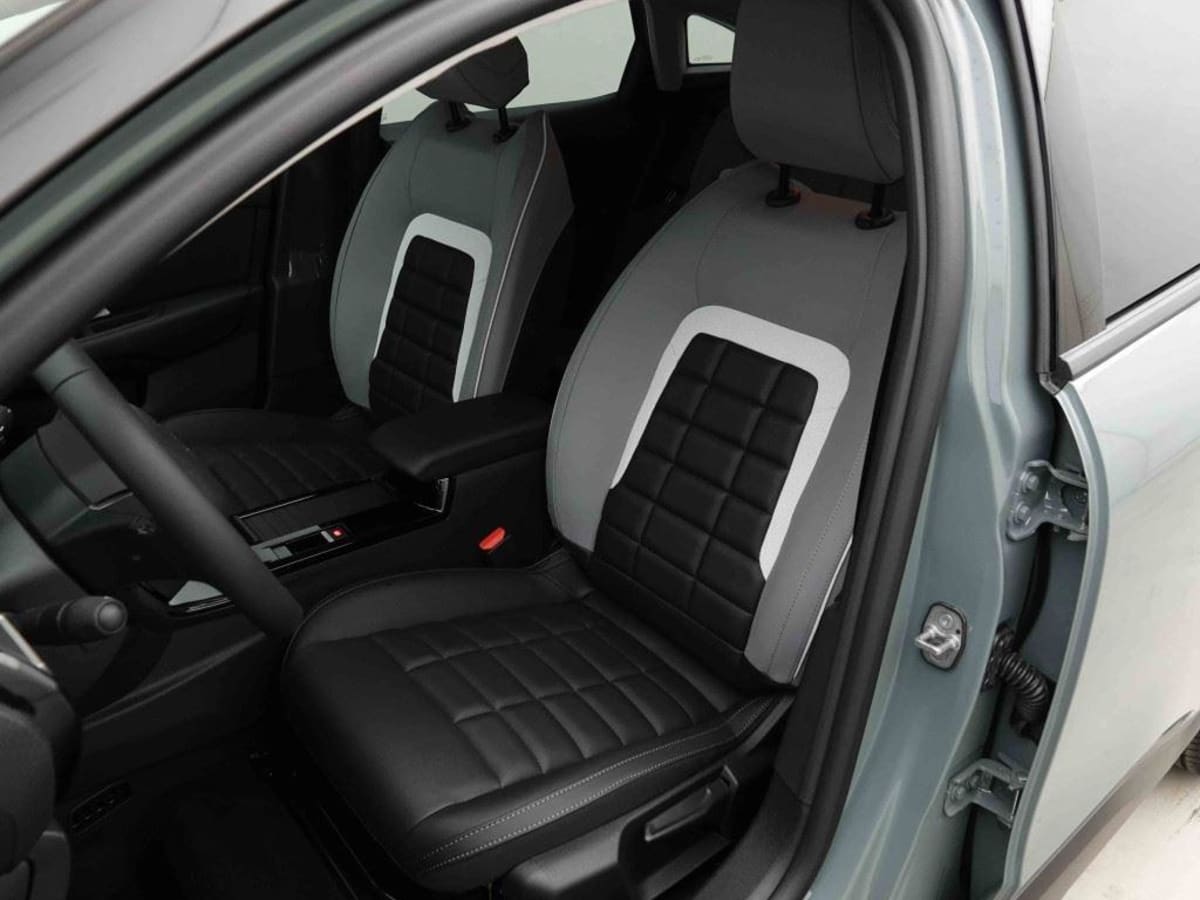 398130_p2 - CITROEN - C4 - 2026 - photo 5