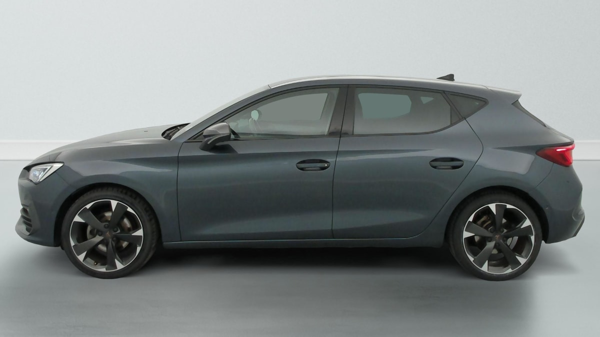 398062_p2 - CUPRA - LEON - 2023 - photo 4