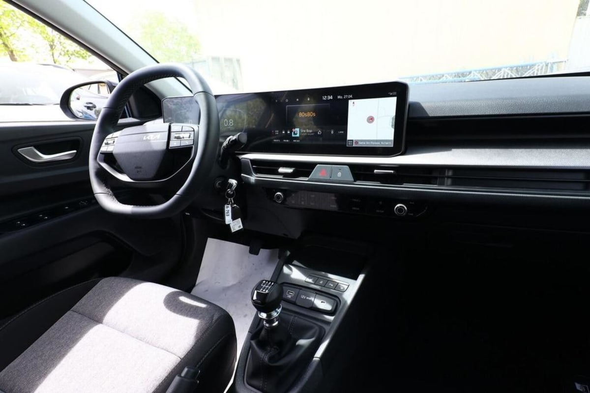 404016_p2 - KIA - STONIC - 2026 - photo 8