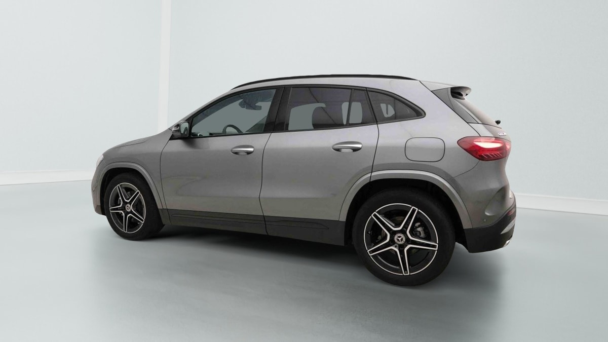 404039_p2 - MERCEDES - GLA - 2026 - photo 2