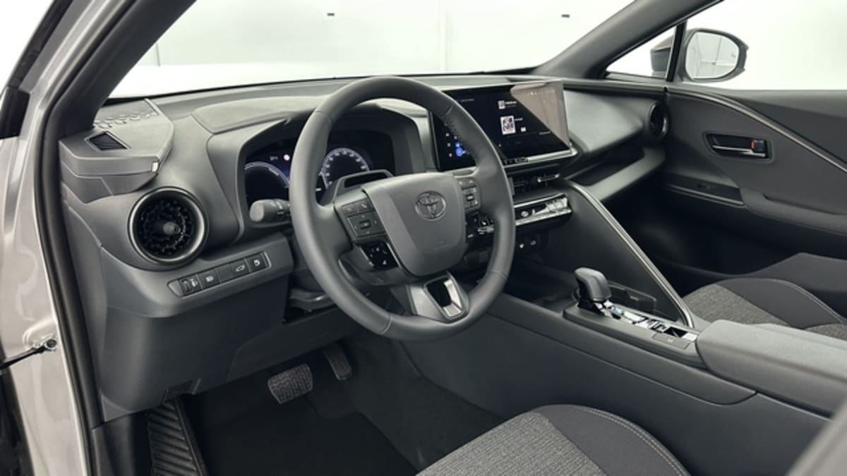 405975_p2 - TOYOTA - C HR - 2026 - photo 6