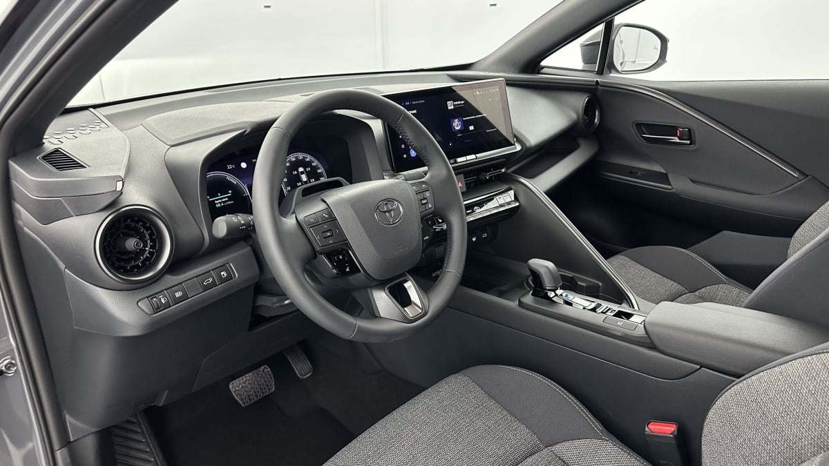 405976_p2 - TOYOTA - C HR - 2026 - photo 6