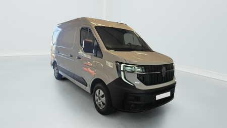 394670_p2 - RENAULT - MASTER - 2026