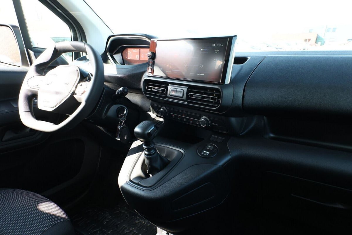 406366_p2 - PEUGEOT - RIFTER - 2026 - photo 8