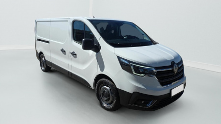 407121_p2 - RENAULT - TRAFIC - 2026