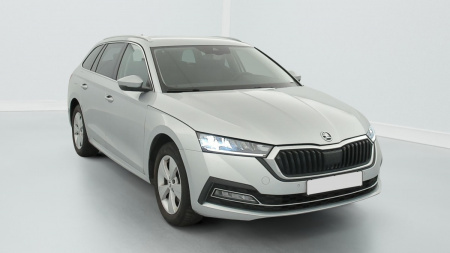 389997_p2 - SKODA - OCTAVIA - 2022