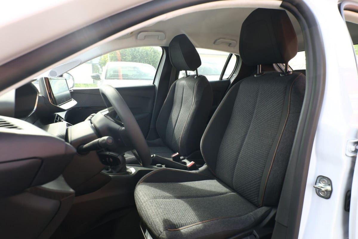 409486_p2 - PEUGEOT - 208 - 2026 - photo 6