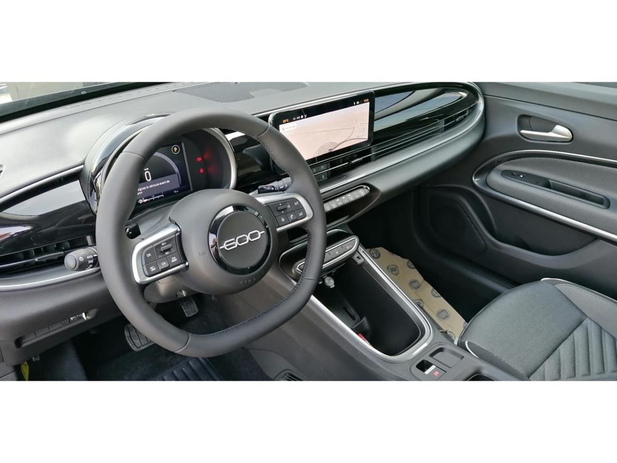 387153_p2 - FIAT - 600 - 2026 - photo 4