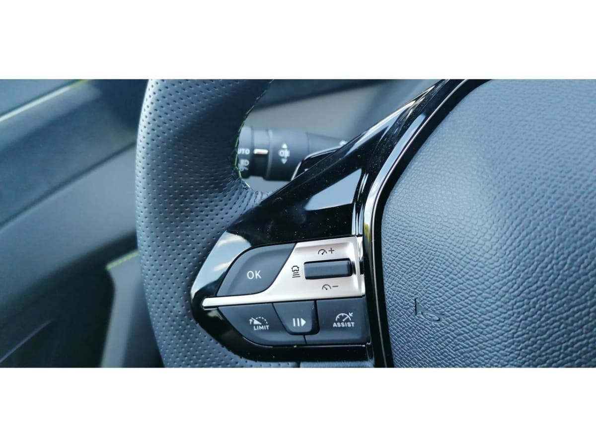 386310_p2 - PEUGEOT - 308 - 2026 - photo 9