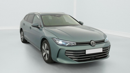 407612_p2 - VOLKSWAGEN - PASSAT - 2025