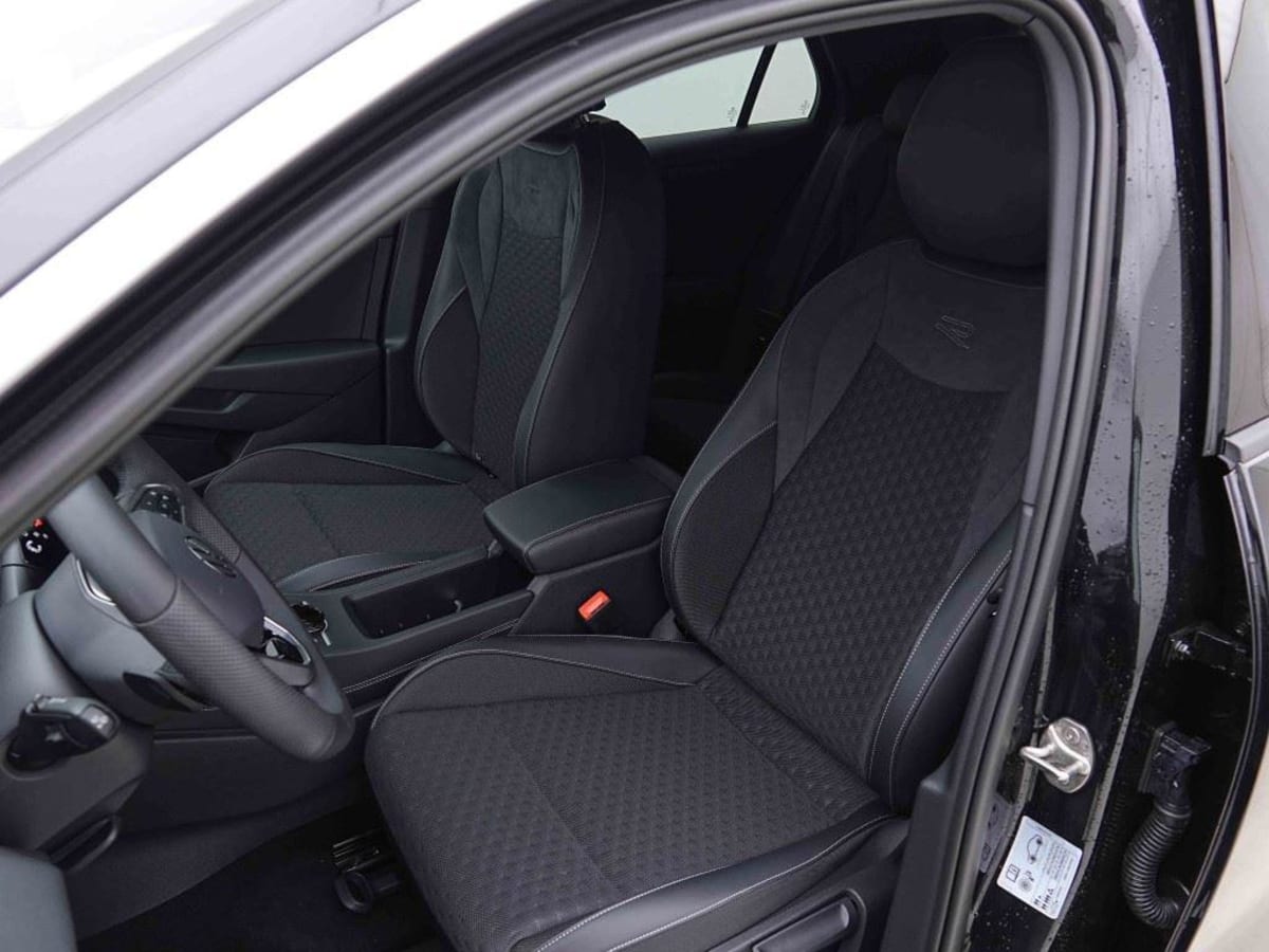 413678_p2 - VOLKSWAGEN - T ROC - 2026 - photo 7