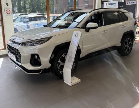 VO10454 - SUZUKI - ACROSS - 2020