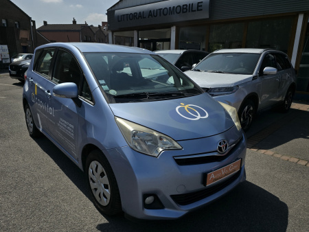 VO10523 - TOYOTA - VERSO S - 2011