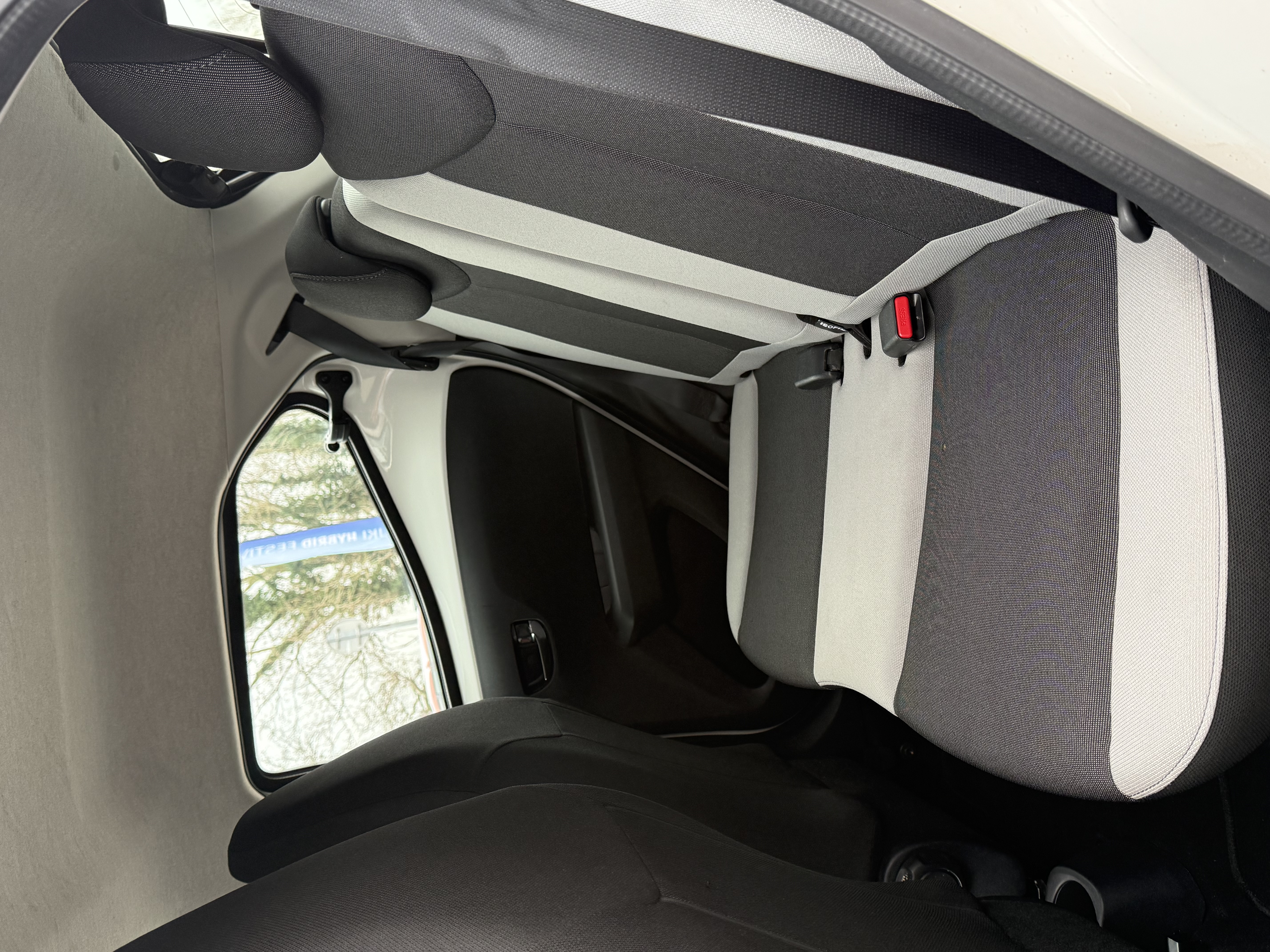 TL48020a - TOYOTA - AYGO - 2016 - photo 12