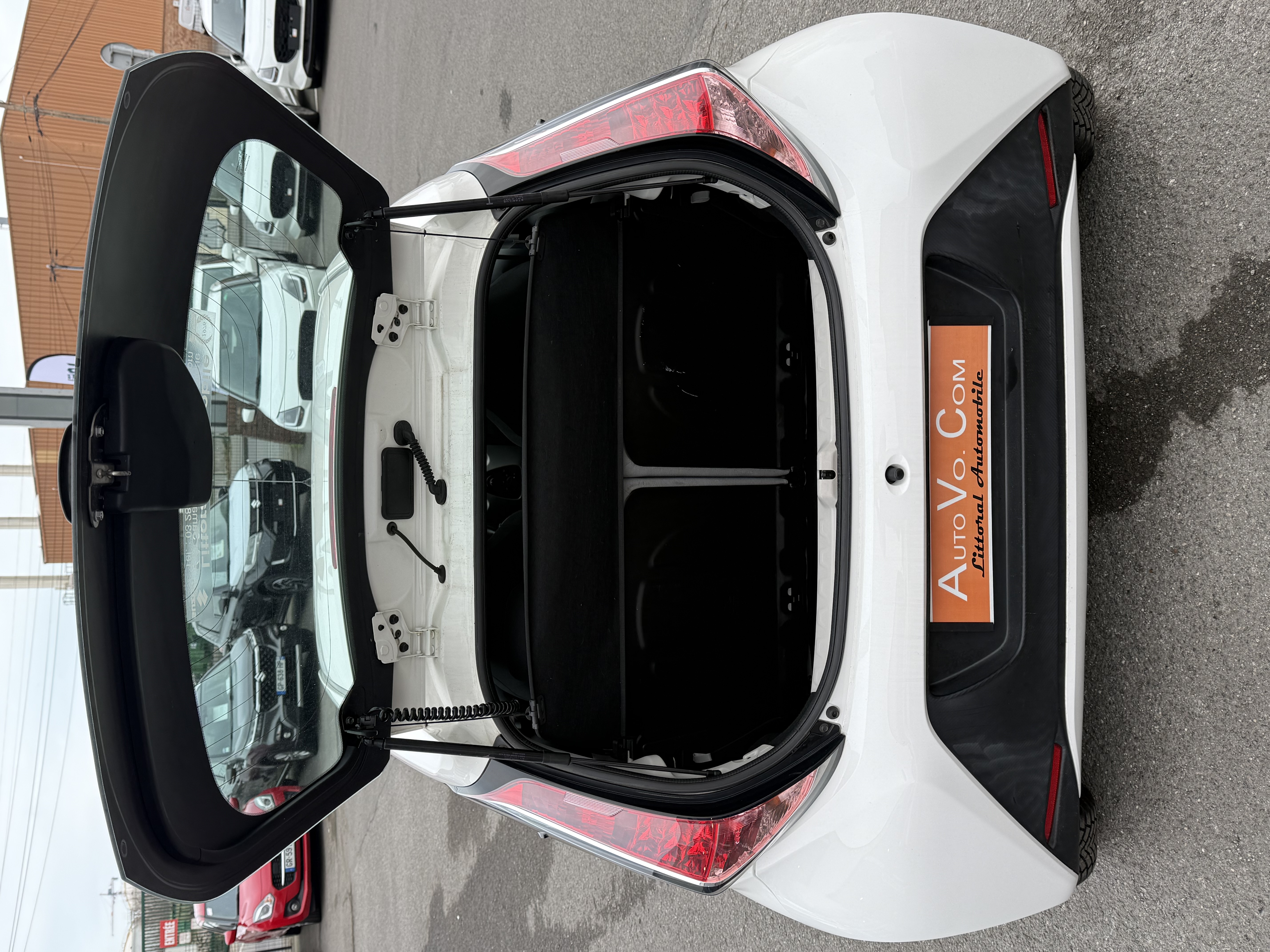 TL48020a - TOYOTA - AYGO - 2016 - photo 13