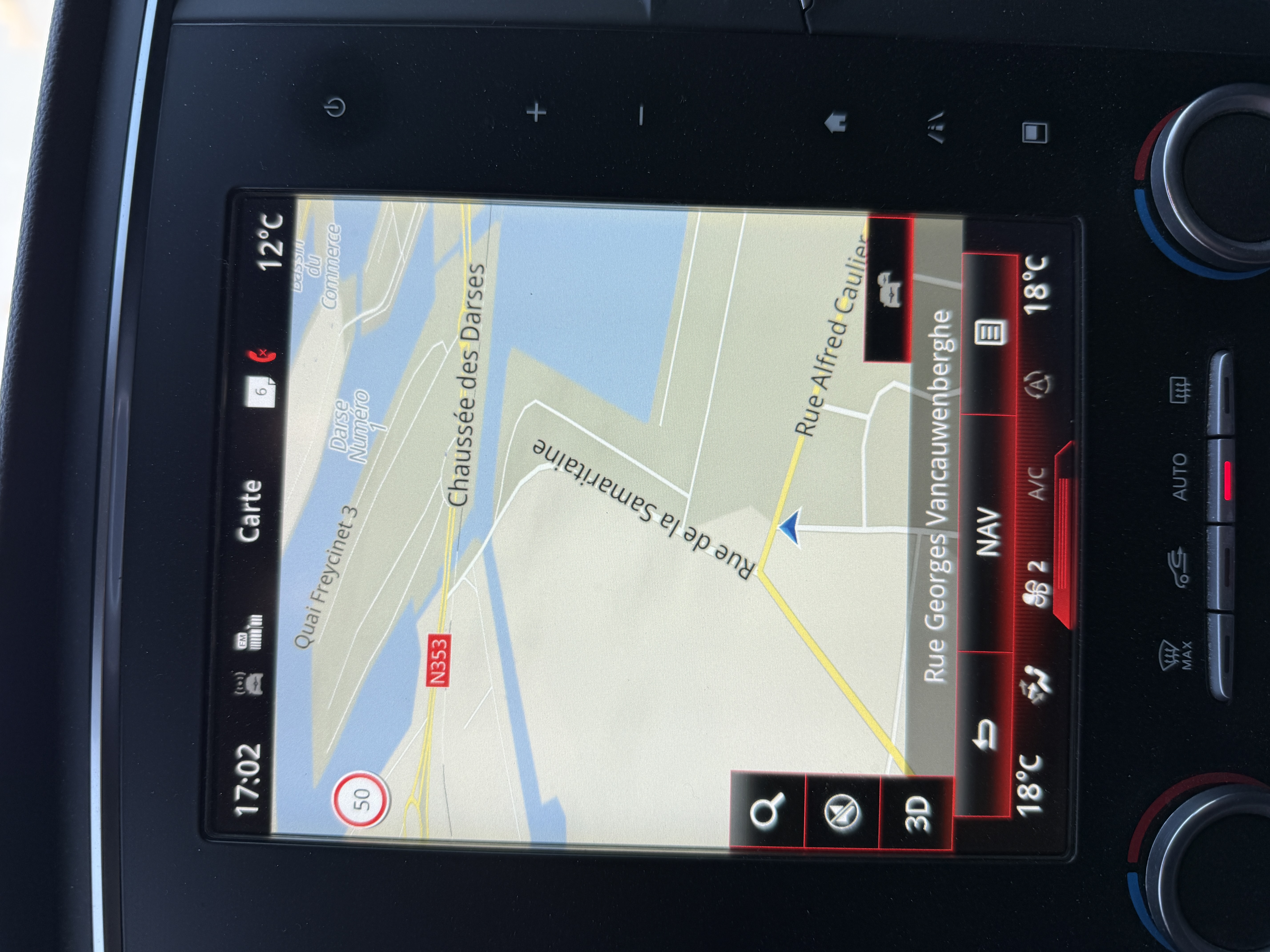 VO10584 - RENAULT - MEGANE - 2017 - photo 9