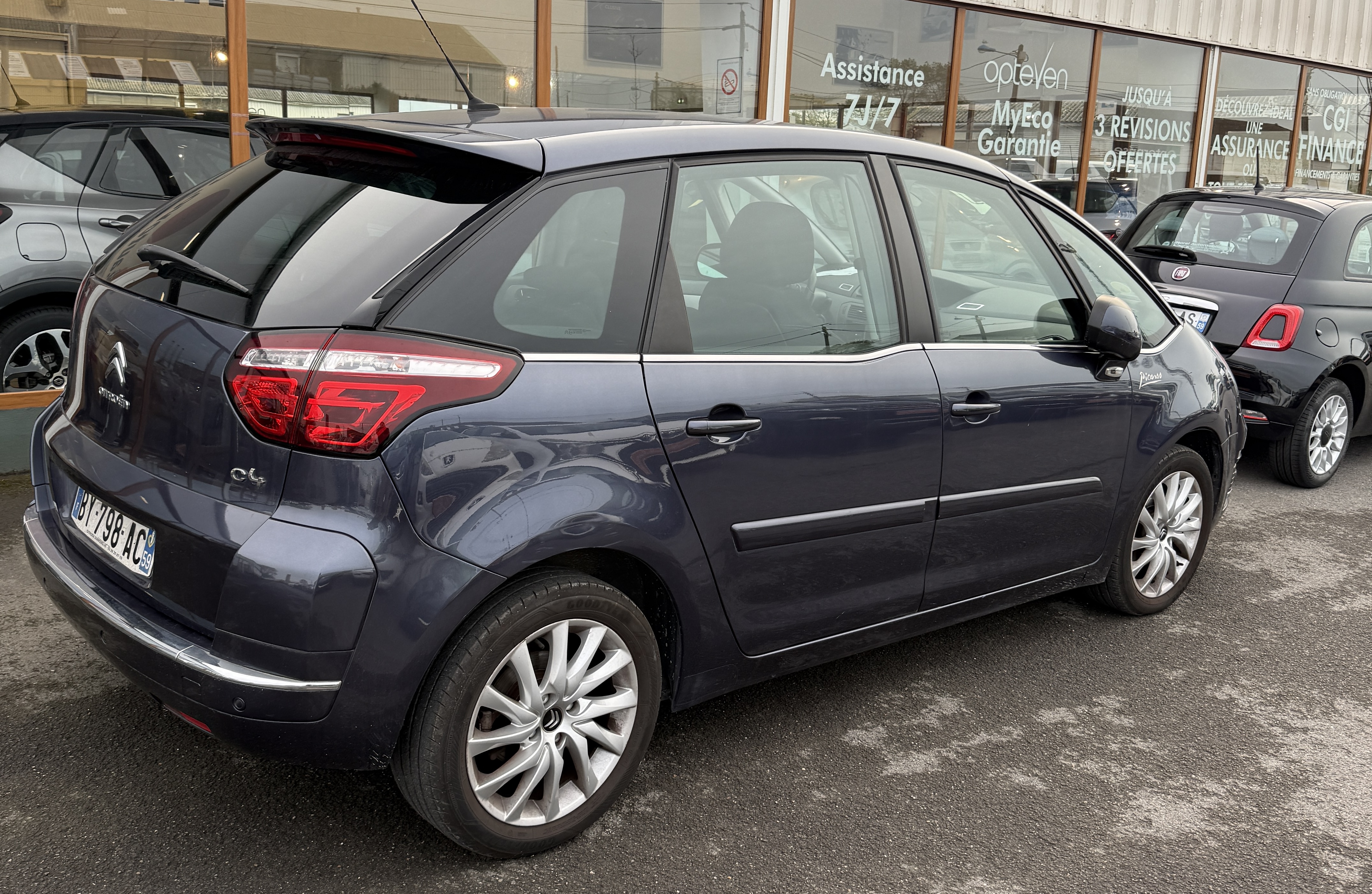 VO10587 - CITROEN - C4 PICASSO - 2011 - photo 2