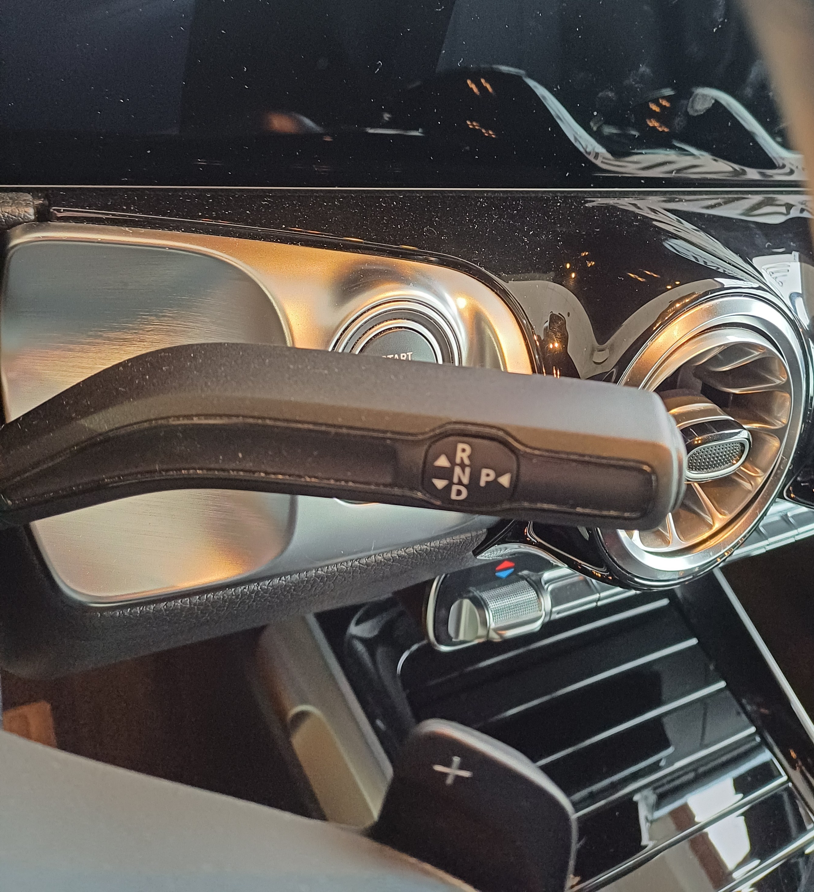 VOJU6247 - MERCEDES BENZ - GLB - 2021 - photo 7