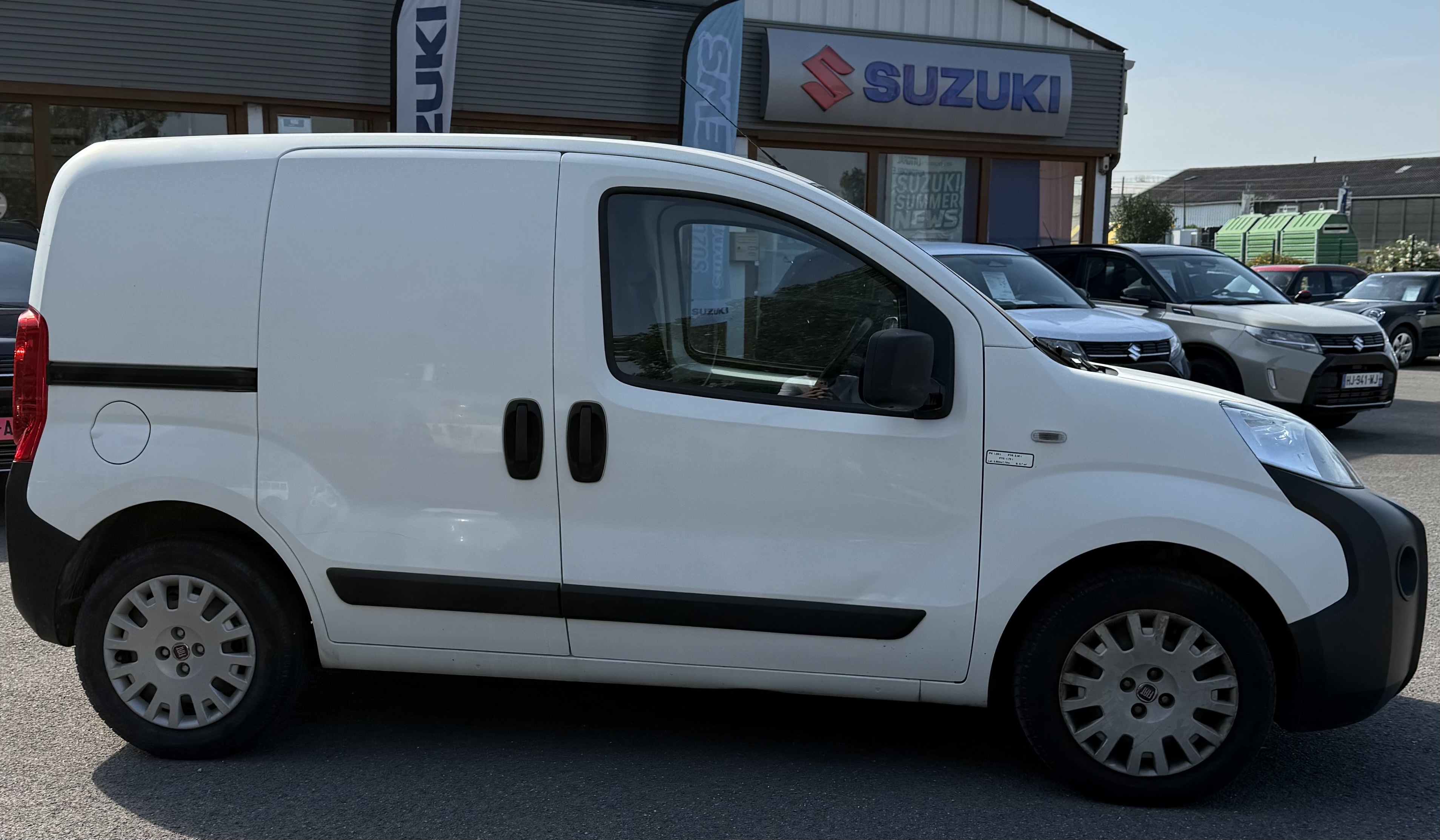 FIAT112025b - FIAT - FIORINO - 2009 - photo 3