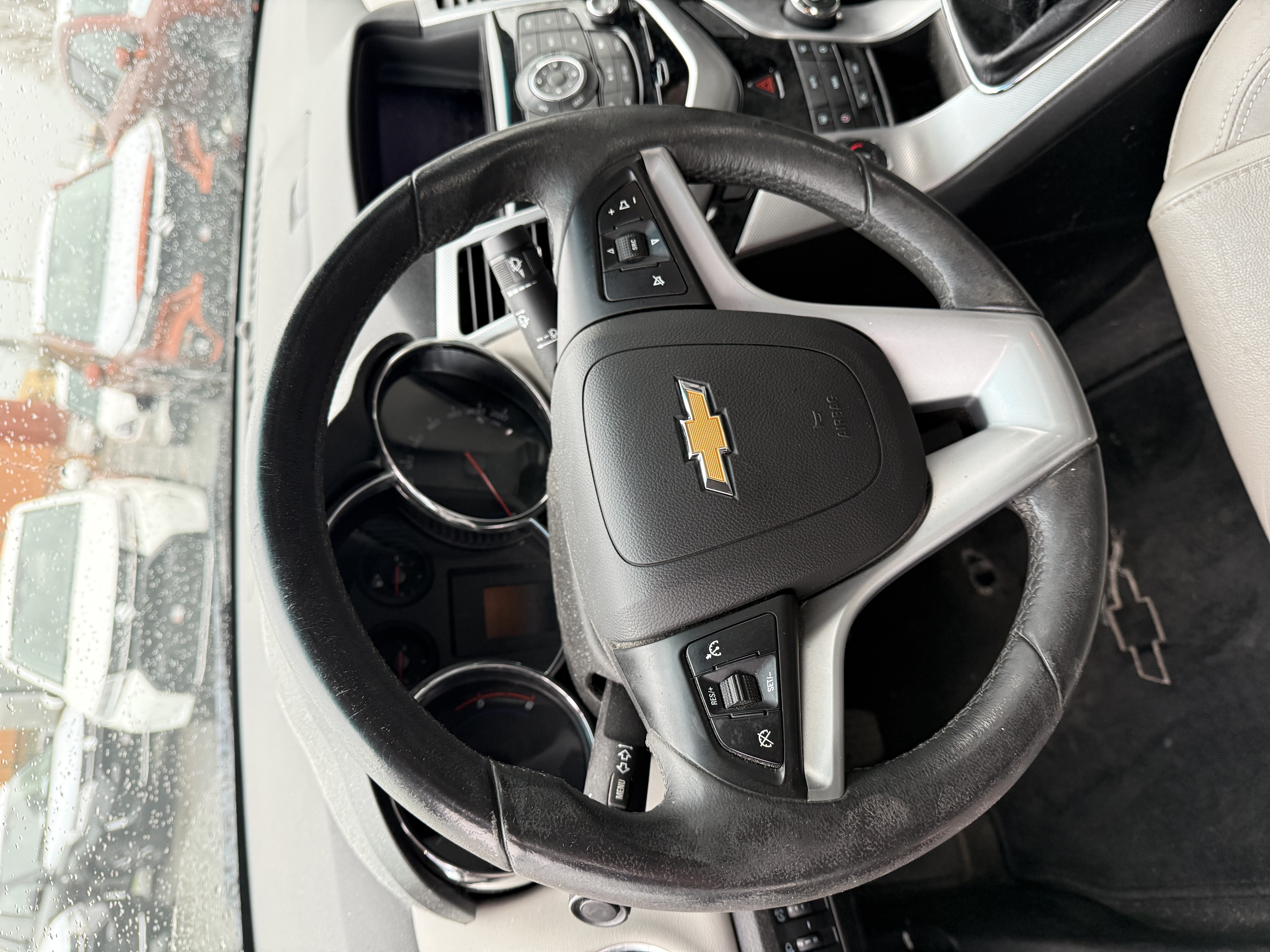 VO10600 - CHEVROLET - CRUZE - 2011 - photo 5