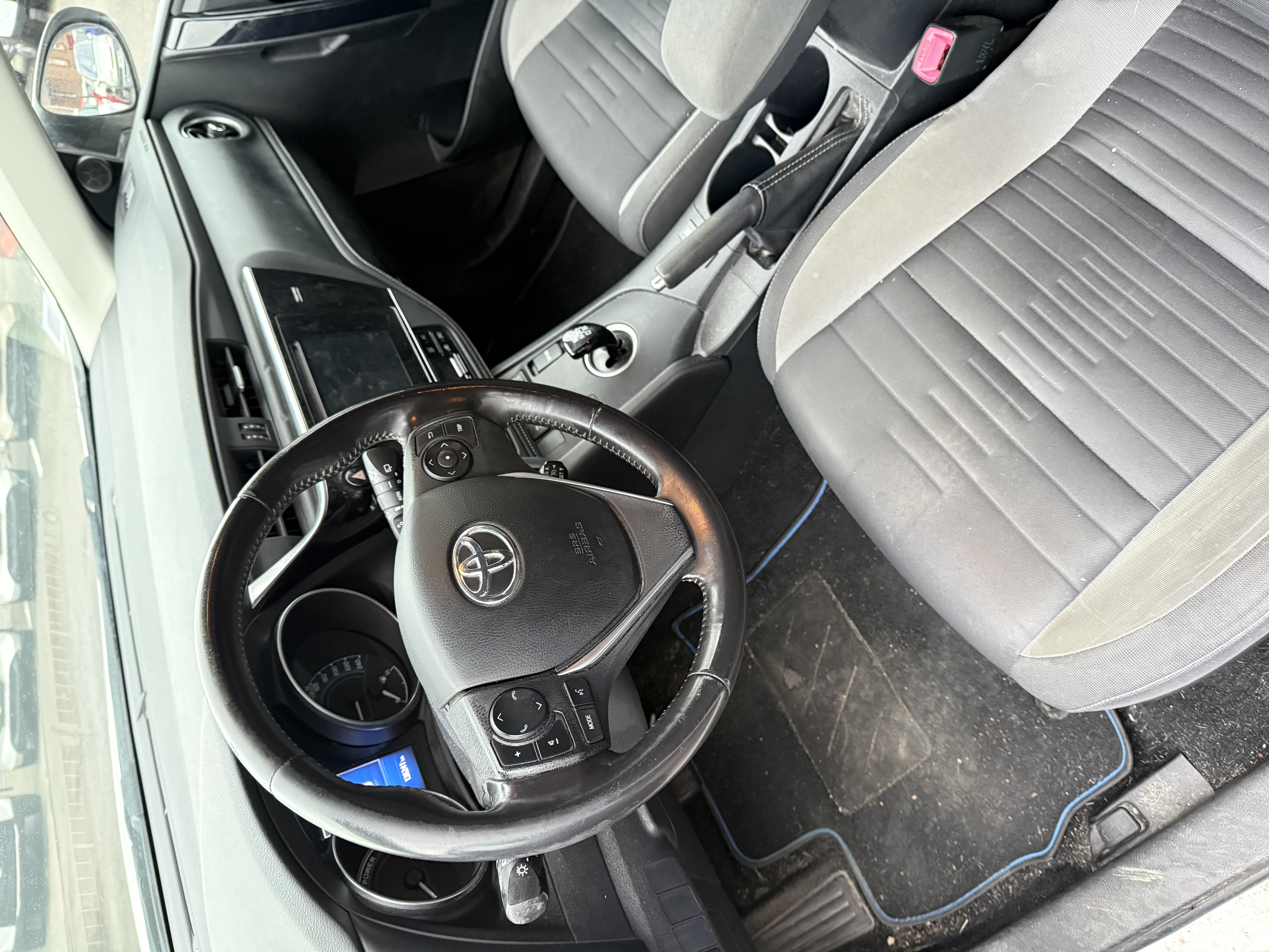 VO10613 - TOYOTA - AURIS - 2016 - photo 4