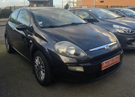 VO10498 - FIAT - PUNTO - 2011