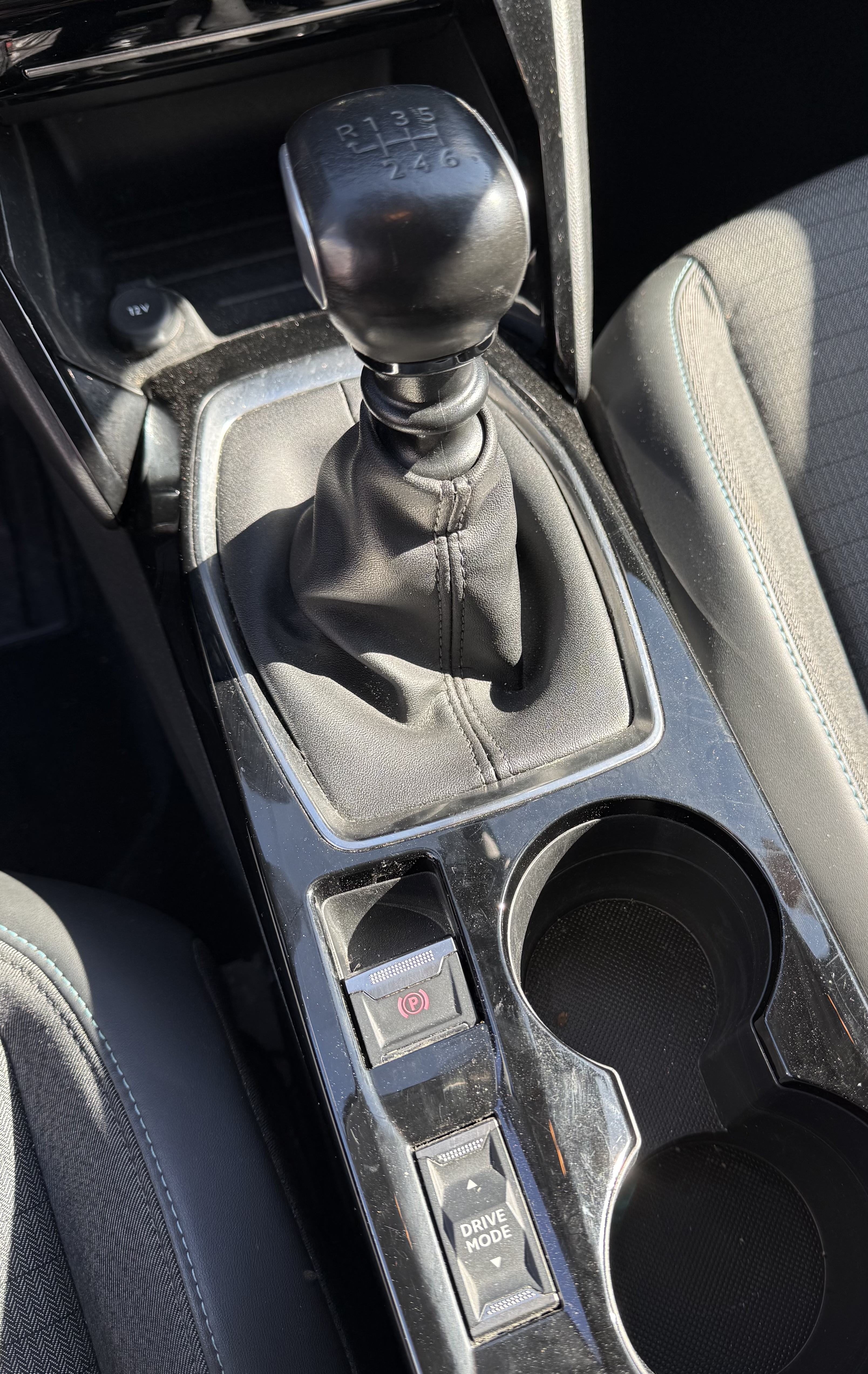 VO10678 - PEUGEOT - 208 - 2021 - photo 11