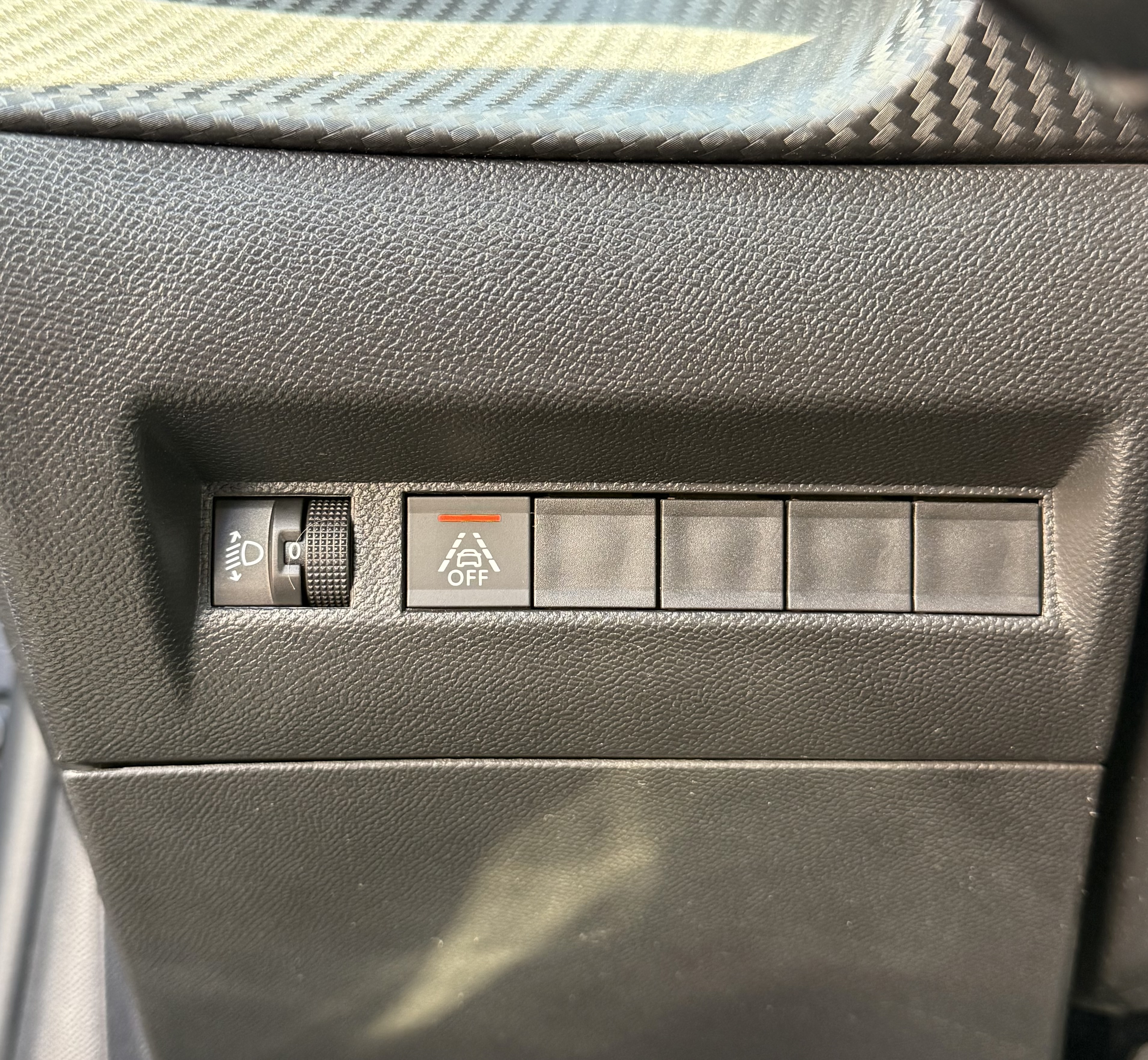 VO10678 - PEUGEOT - 208 - 2021 - photo 12