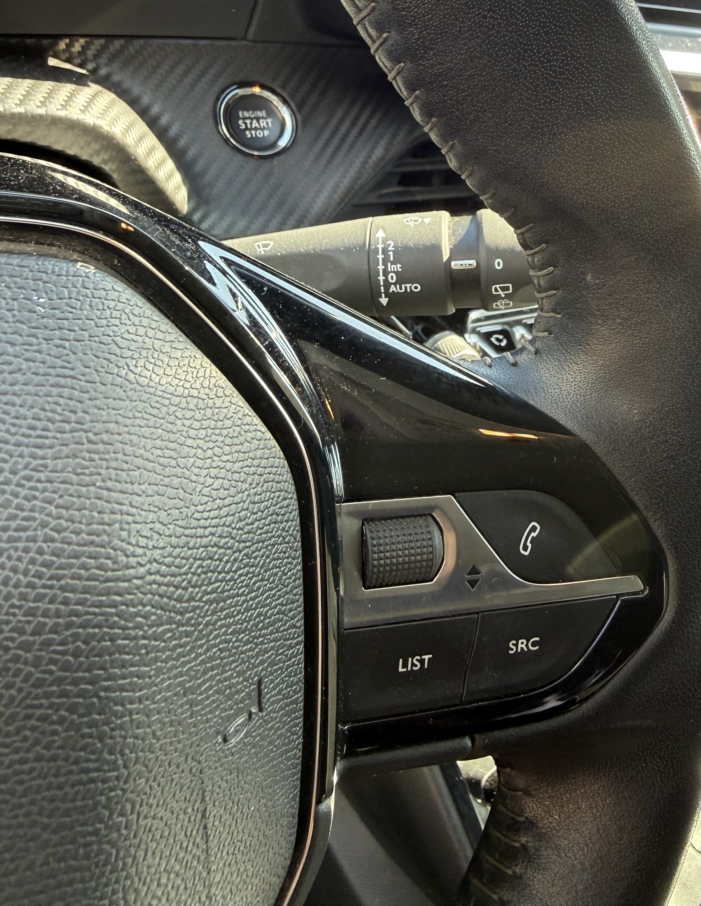 VO10678 - PEUGEOT - 208 - 2021 - photo 7