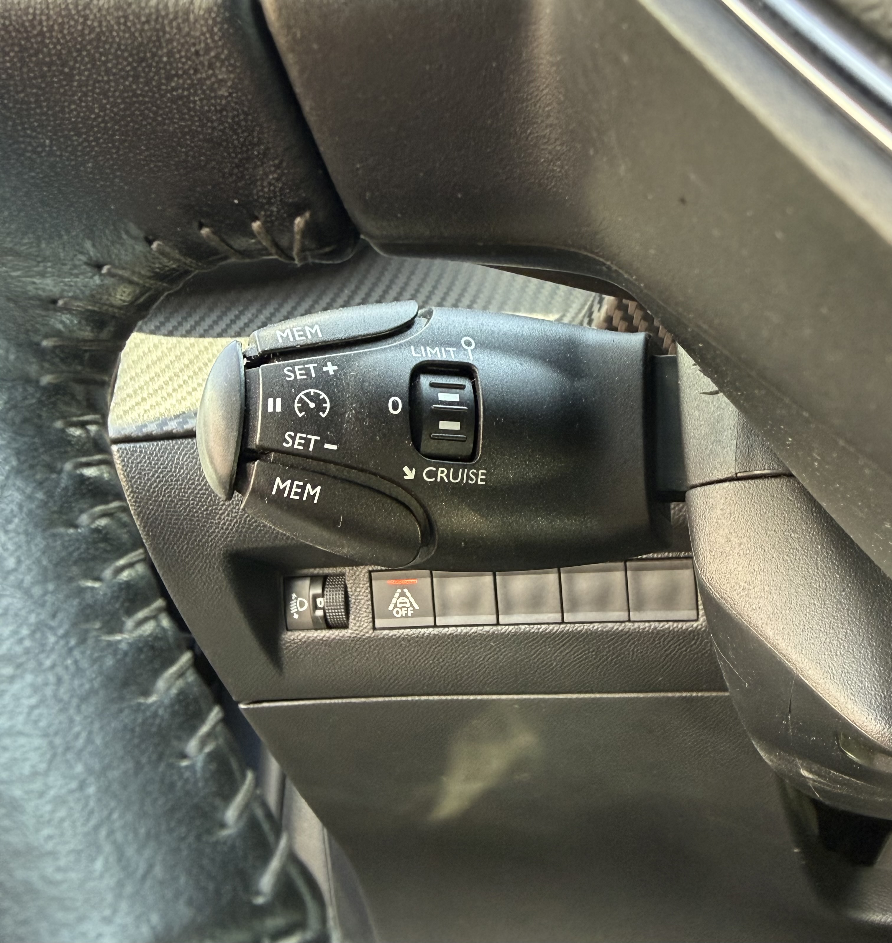VO10678 - PEUGEOT - 208 - 2021 - photo 8