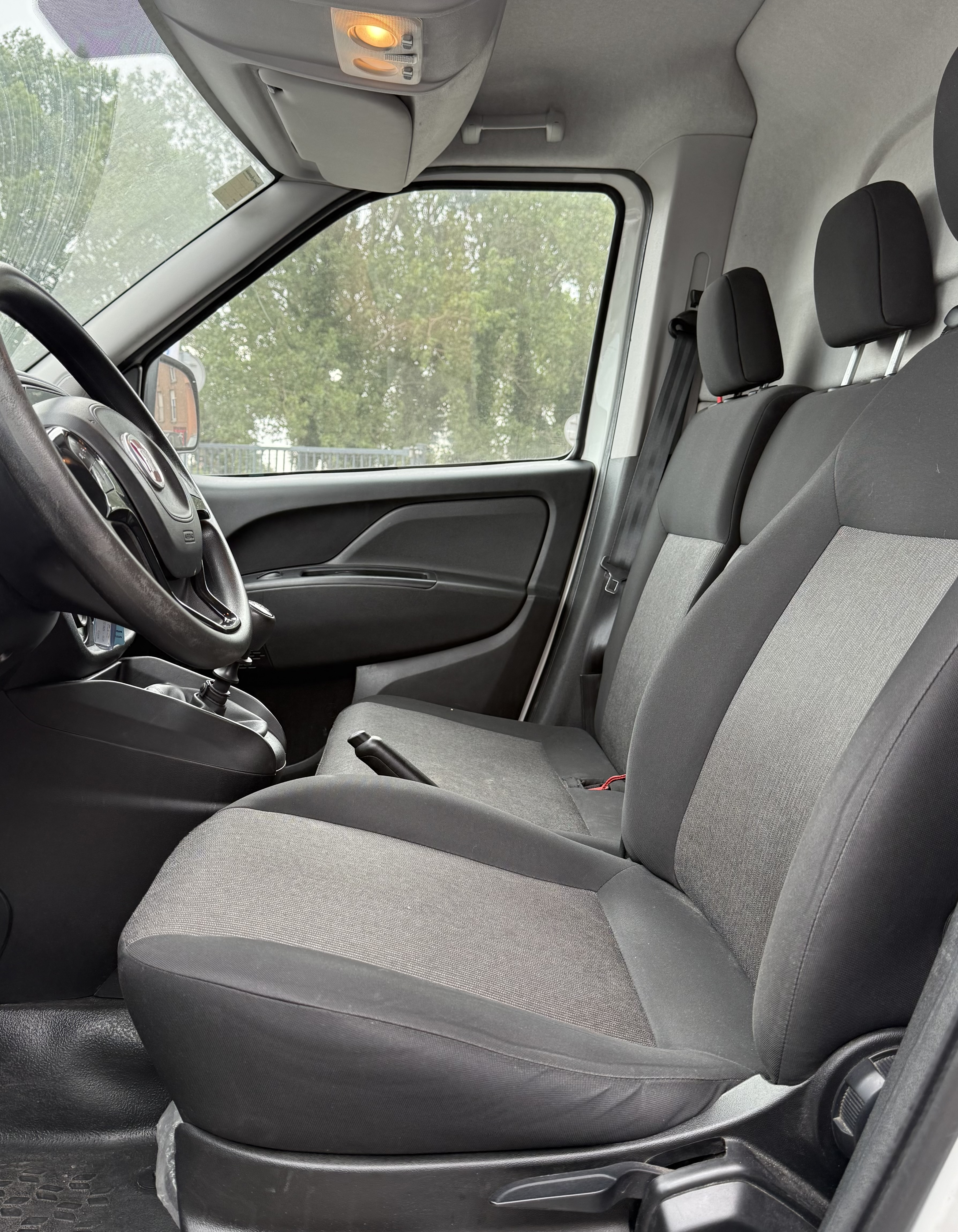 VO10705 - FIAT - DOBLO - 2022 - photo 12