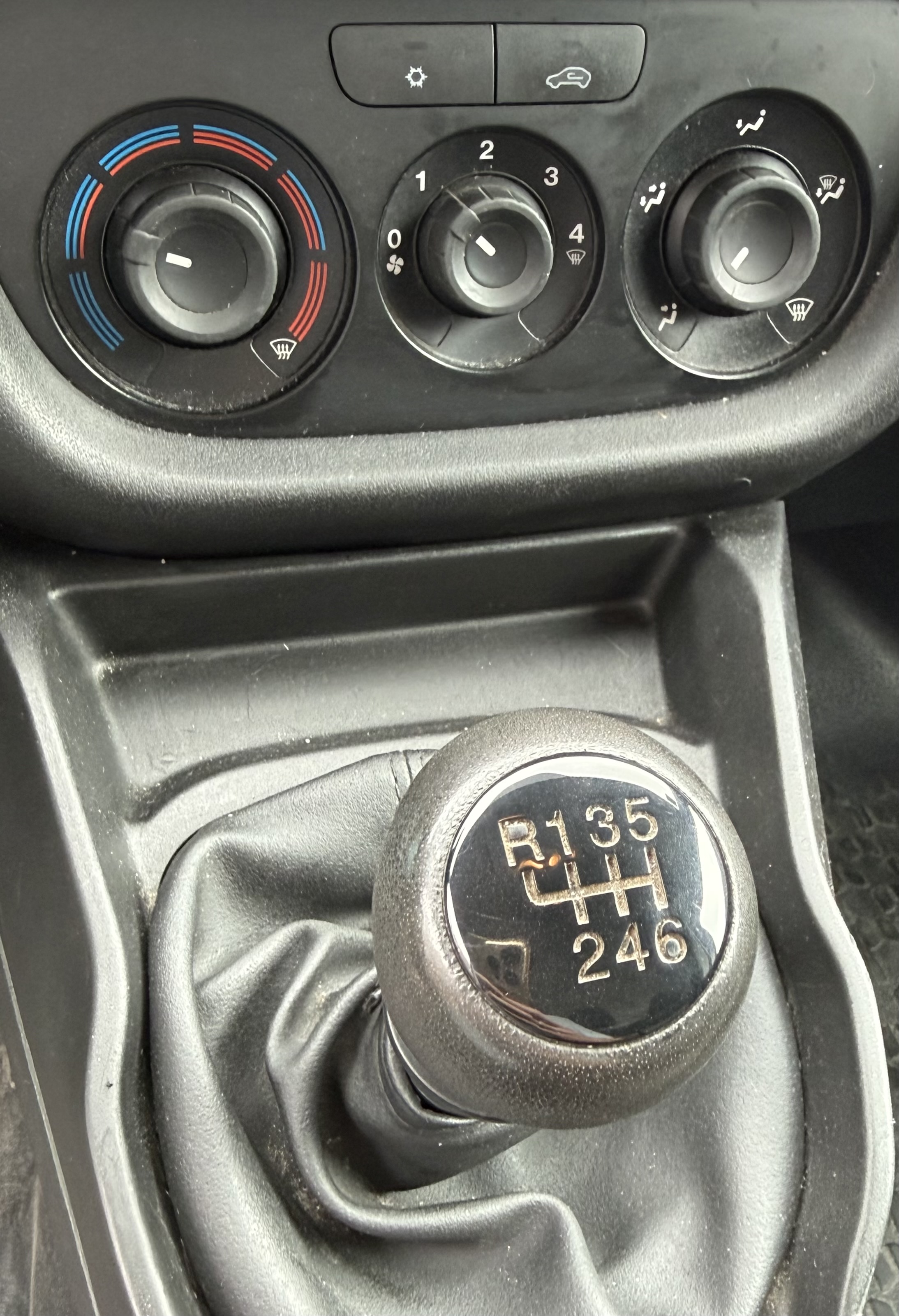 VO10705 - FIAT - DOBLO - 2022 - photo 9