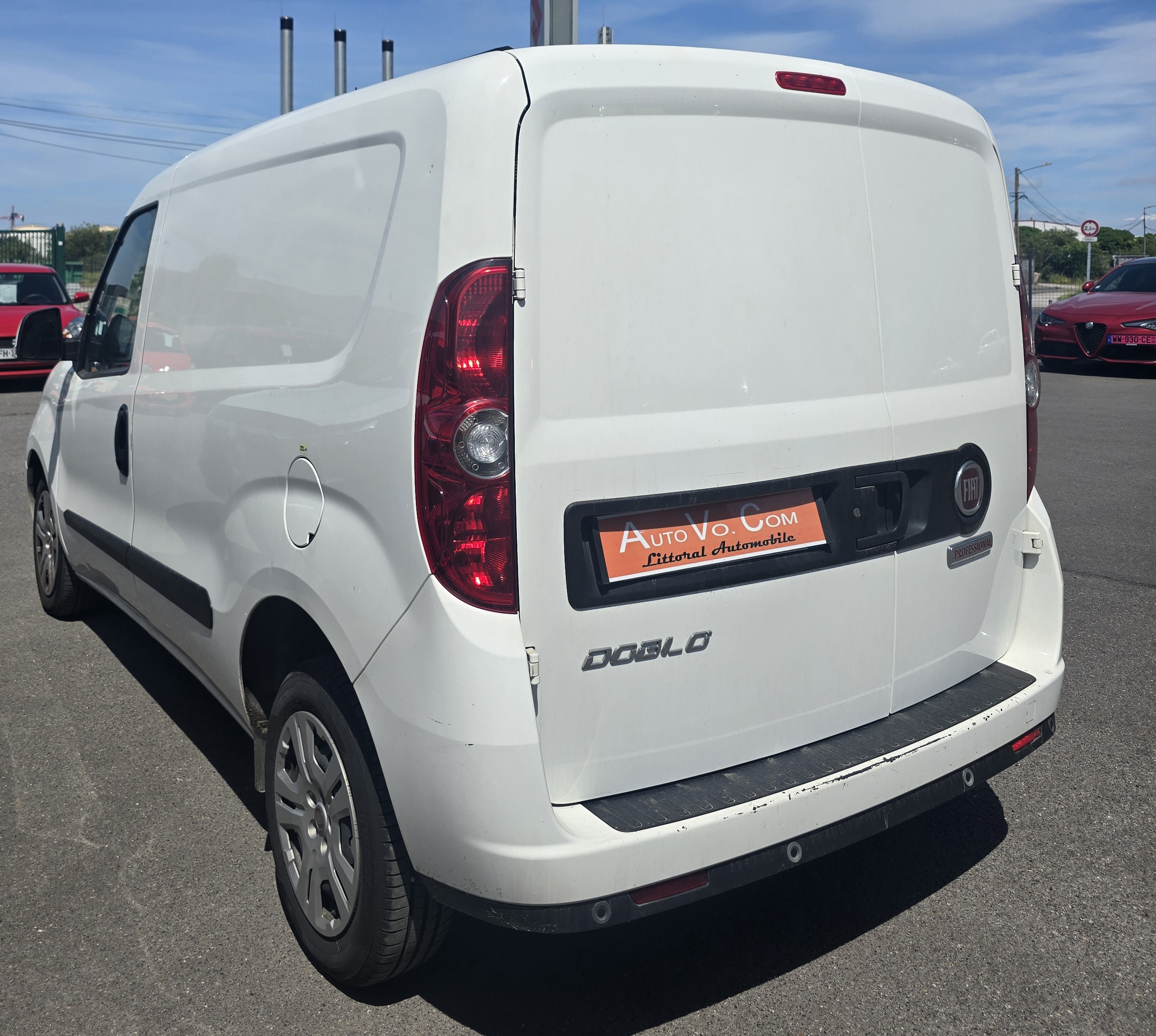 VO588 - FIAT - DOBLO - 2022 - photo 7