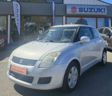 VO10683 - SUZUKI - SWIFT - 2009