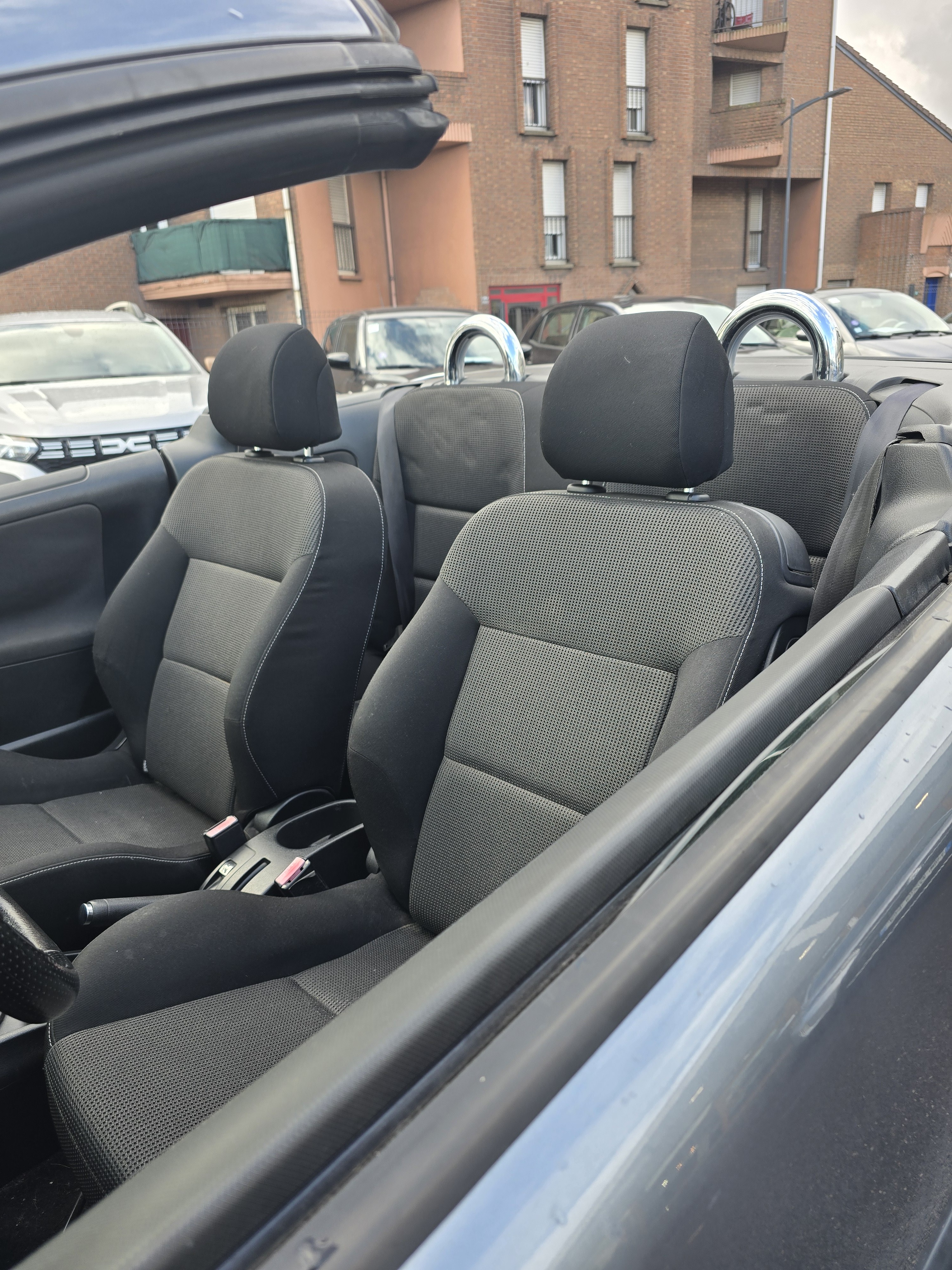 VOAG340HJ - PEUGEOT - 207 CC - 2008 - photo 5