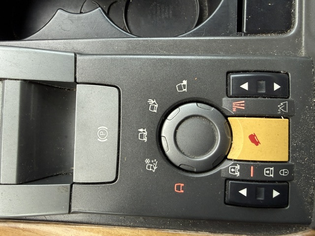VODK010 - LAND ROVER - RANGE ROVER SPORT - 2005 - photo 3