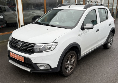 VOARENTRER - DACIA - SANDERO - 2019