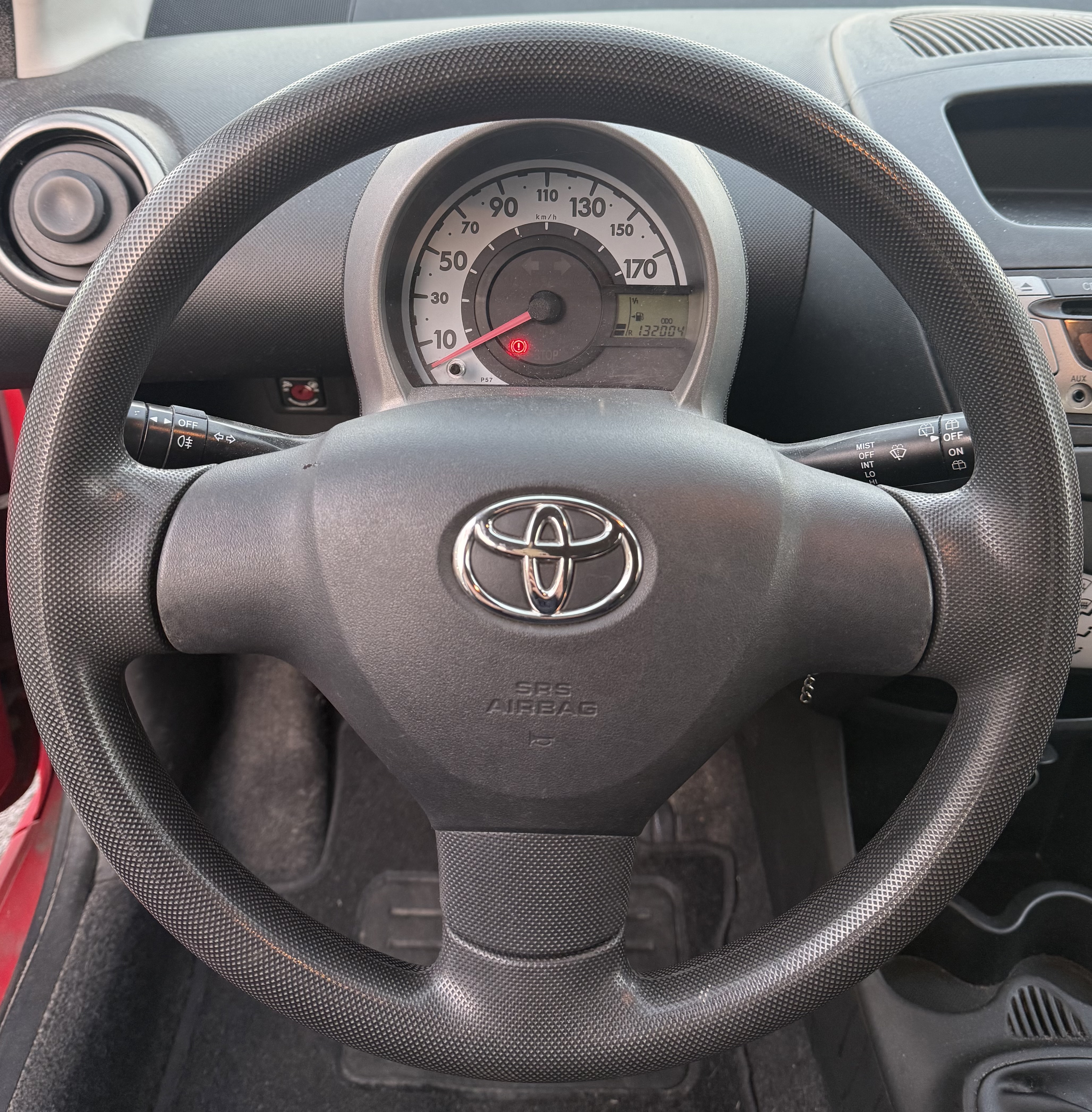 VODERCHL - TOYOTA - AYGO - 2014 - photo 4